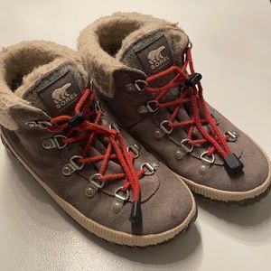 Sorel kids boots